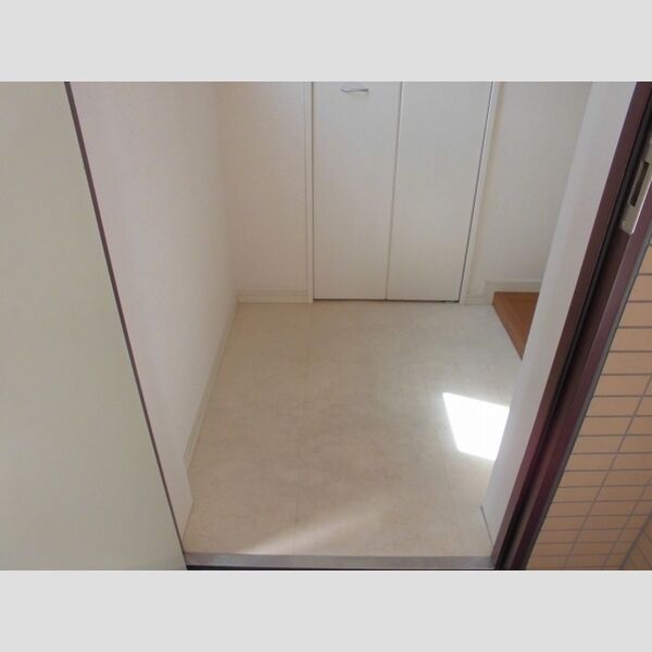 ひびき錦糸町 門田ビル 玄関