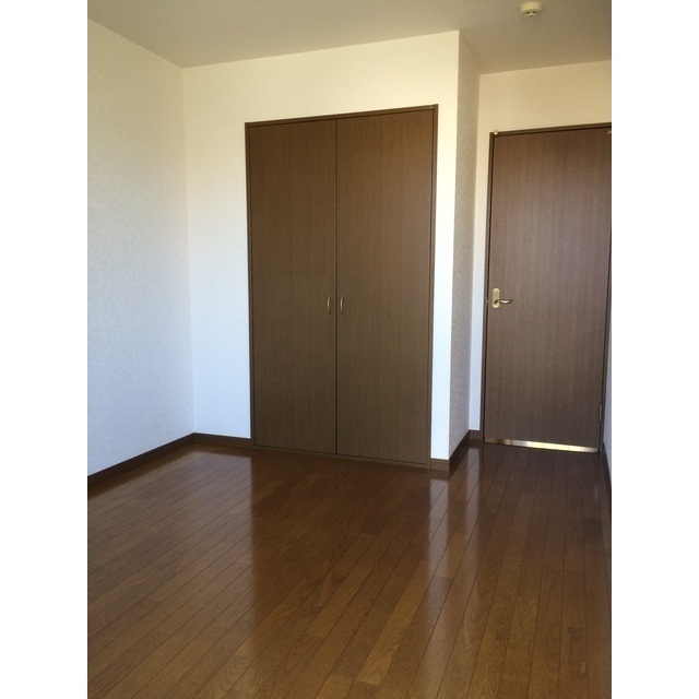 プレジール 門前 内観