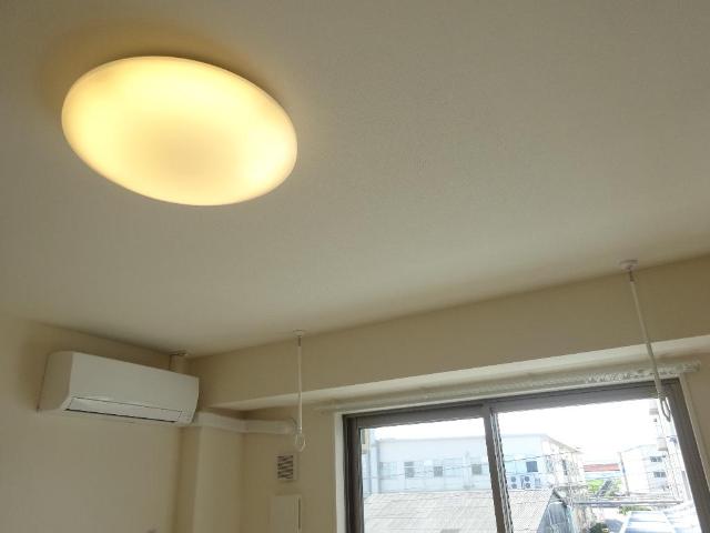 パーチェ・ＧＡＲＤＥＮ　Ⅱ エアコン・照明・室内物干し