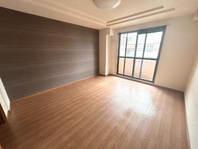 サンクレスト 洋室