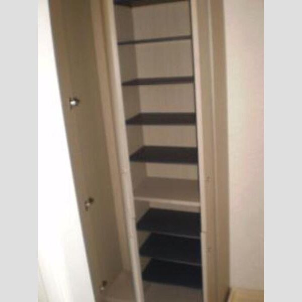 グリーンハイツ102号室 シューズボックス★(トールタイプ)