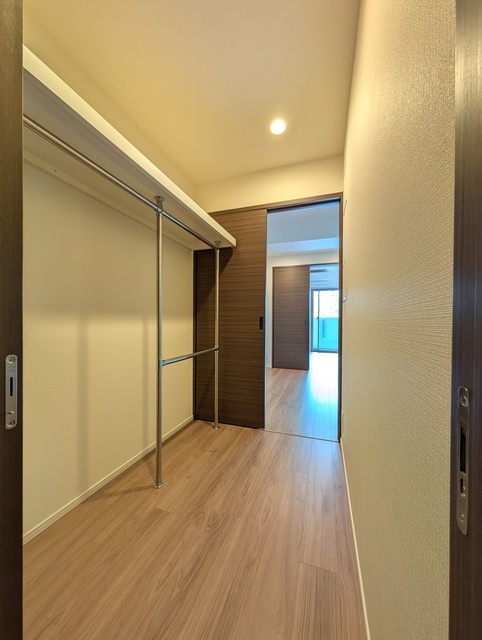 ザ・パークハウス上麻生 ウォークスルークロゼット　2025年10月撮影