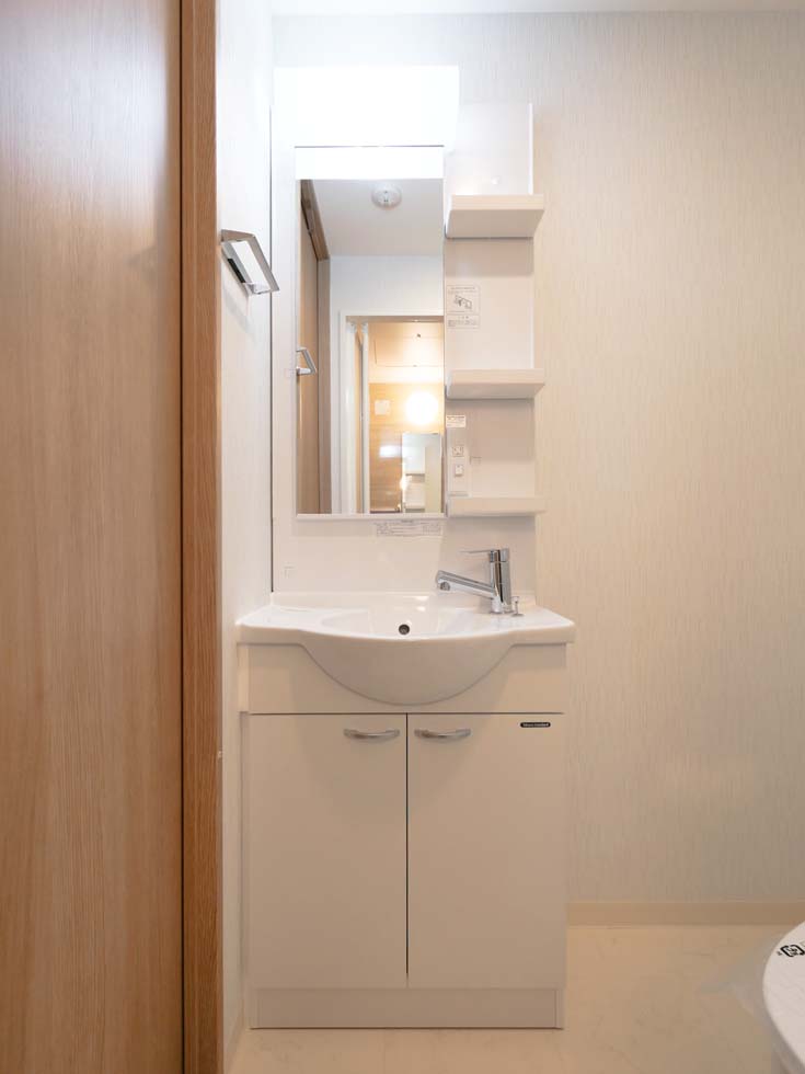 N-stage Hon-Atsugi Sakaecho 内観