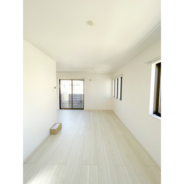 GRANDEUR深沢C号室 陽当たりの良い明るいお部屋