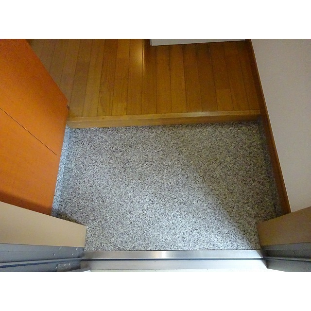 コスモプレイス東浦和0401号室 同建物別部屋の参考画像