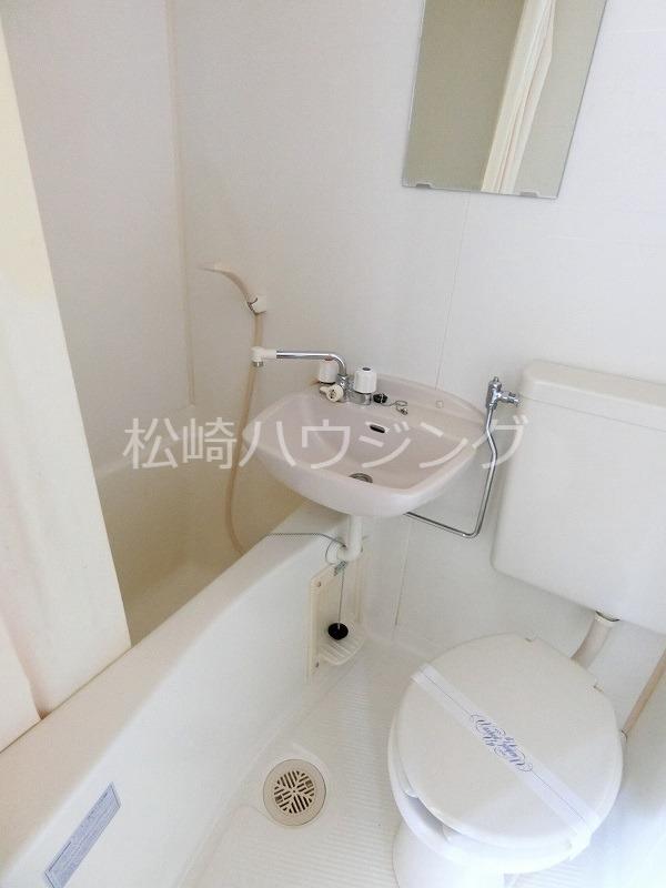 エースマンション1階 トイレ