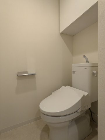 ティーステージジェイアール浜川崎0216号室 トイレ