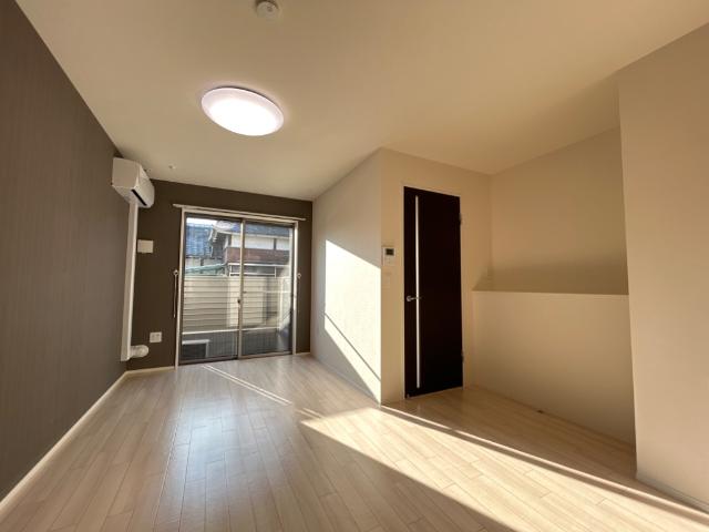 チャーム・ツートンB リビング