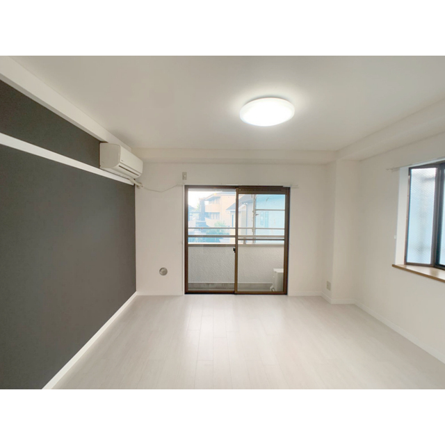 エスポワールトミタ リビング