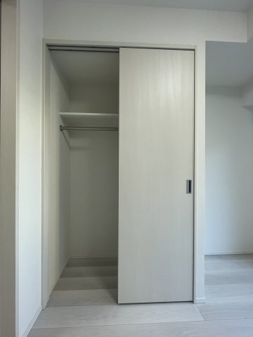 ガーラ・ステーション川崎平間6階 収納