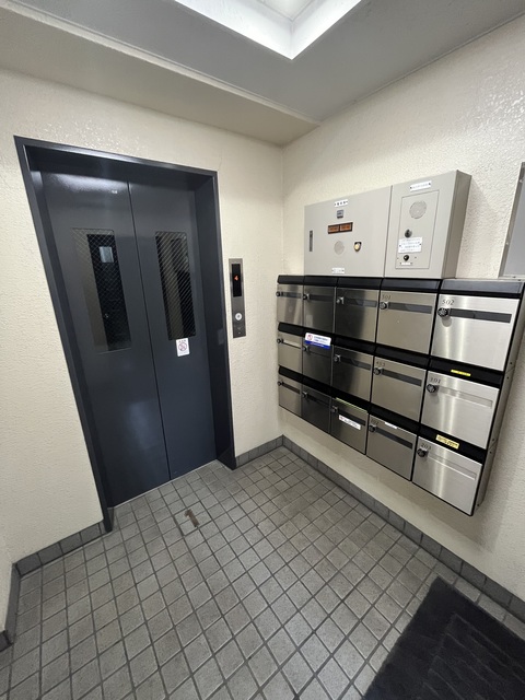 ジュネス荻窪0201号室 ロビー