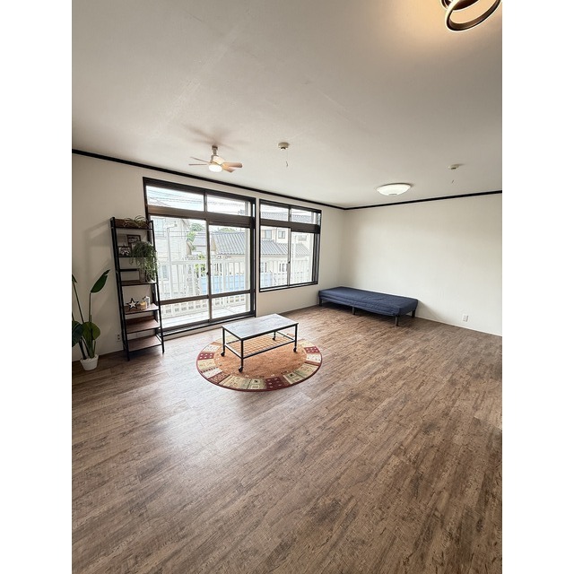 ティアラ湘南海岸 内観