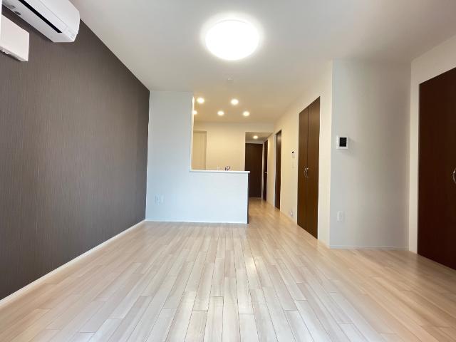 ノイエプルーシア リビング