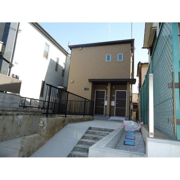 カーサ中井 エントランス