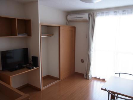 レオパレスプレミール109号室 リビング