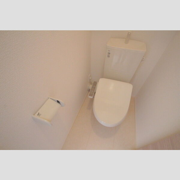 ボナール北綾瀬302号室 トイレ