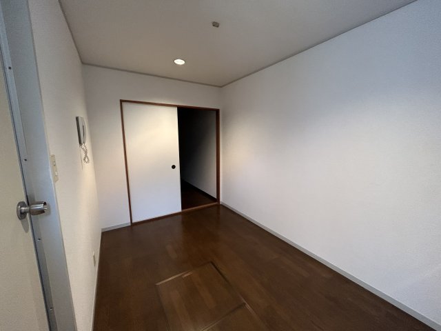 浜田山エイト0101号室 リビング