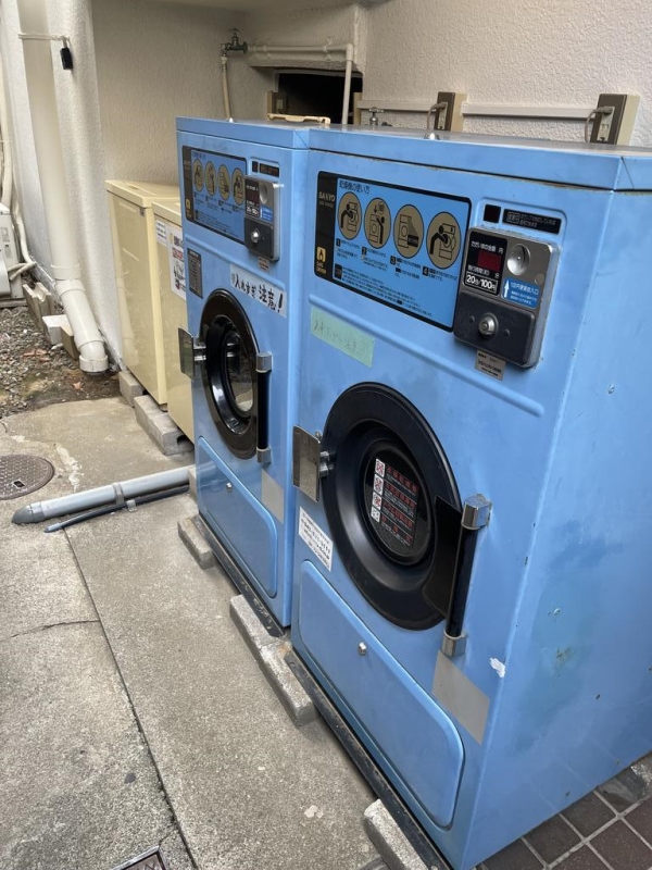 クロノス北小岩3階 敷地内にコインランドリー有♪