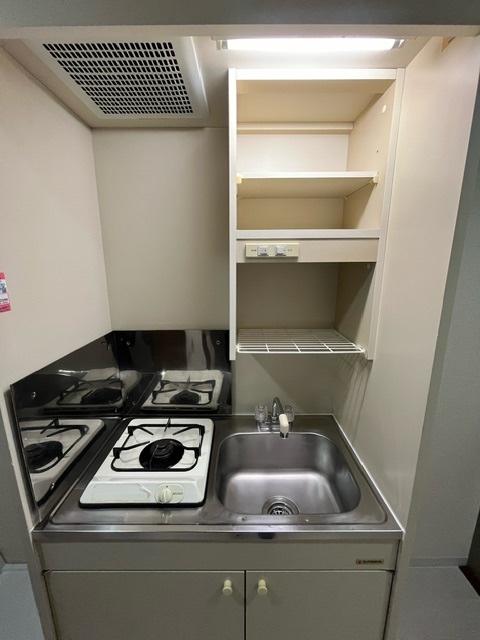 Ｂｉｇ　Ｔｈｒｏｕｇｈ キッチン