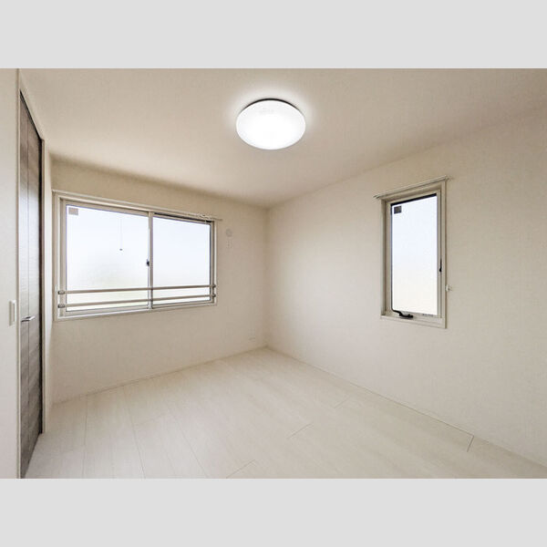 アリエッタ303号室 洋室