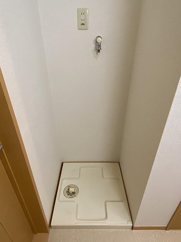 イー・シティ1階 部屋その他