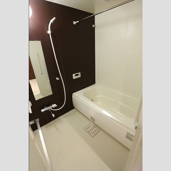 アヴェニール柏の葉107号室 バスルーム