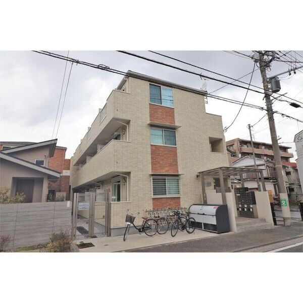 シエル弘明寺303号室 外観