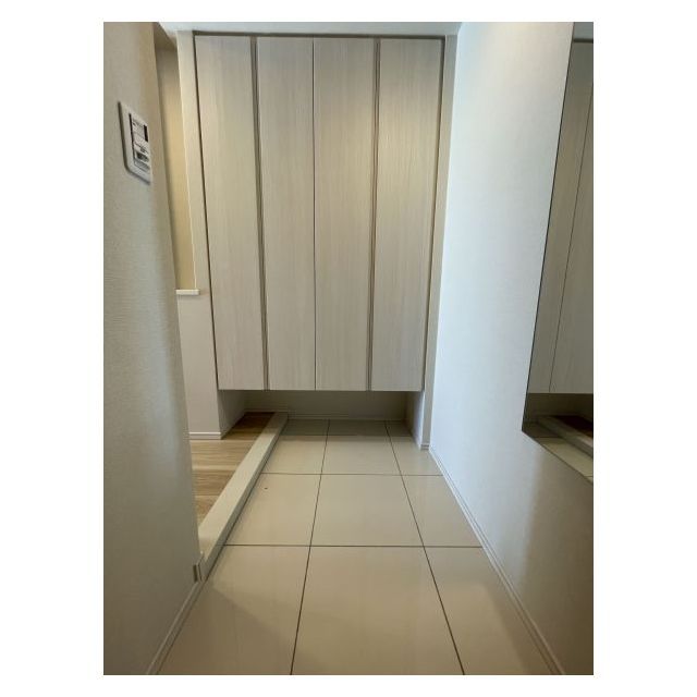 ブランシエスタ横浜高島町1001号室 玄関