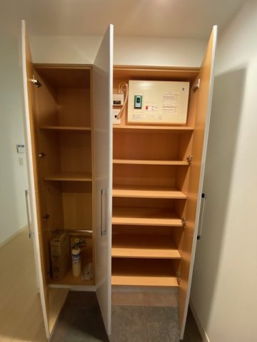 プライムアーバン日本橋浜町 玄関