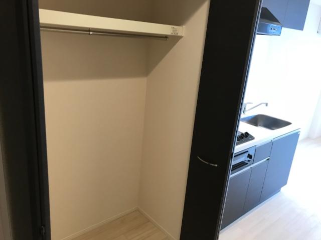 ビオラ・宮町203号室 クローゼット
