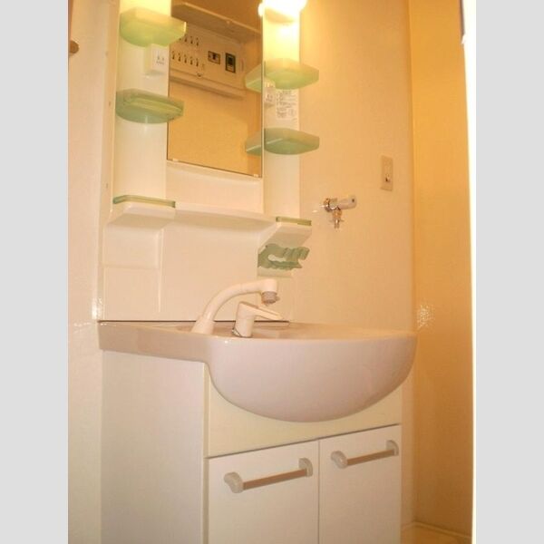 コンフォート湘南　B 洗髪洗面化粧台