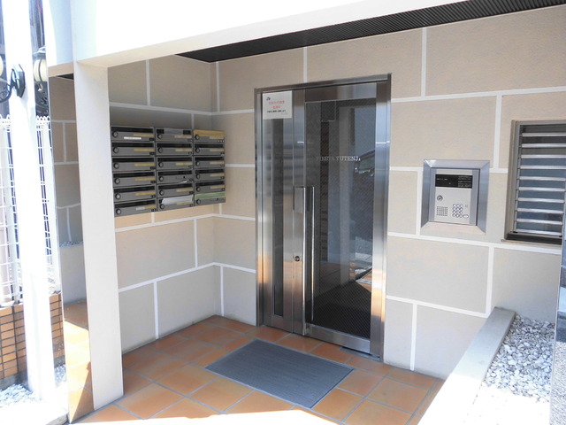 フィエスタ祐天寺 ロビー