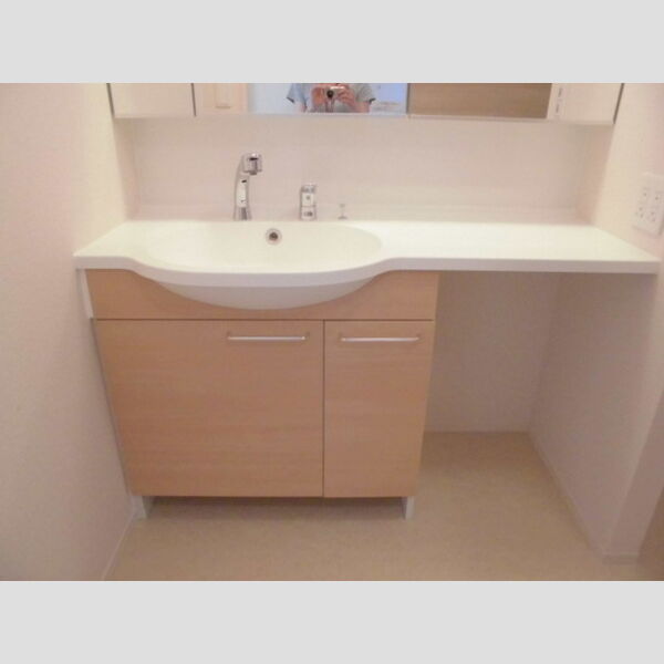 ヴィラ北越谷 洗髪洗面化粧台