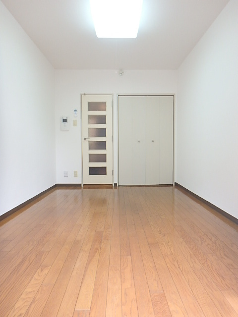 上板橋ダイカンプラザシティⅡ2階 使い勝手のいい洋室です