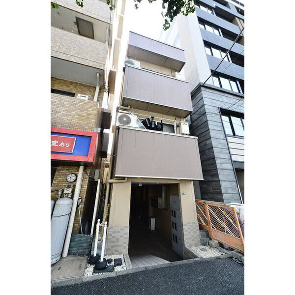 リフィナ横浜新杉田0101号室 外観