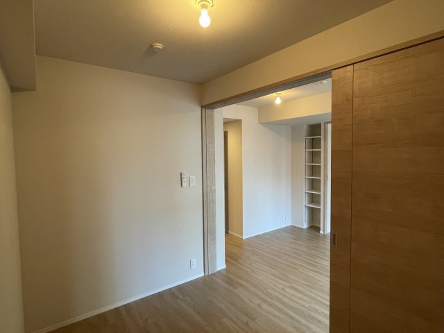 プラウドフラット日暮里 収納