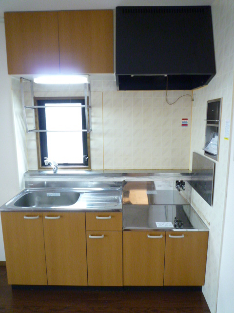 リリーヴィレッジＡ・Ｂ棟A201号室 キッチン