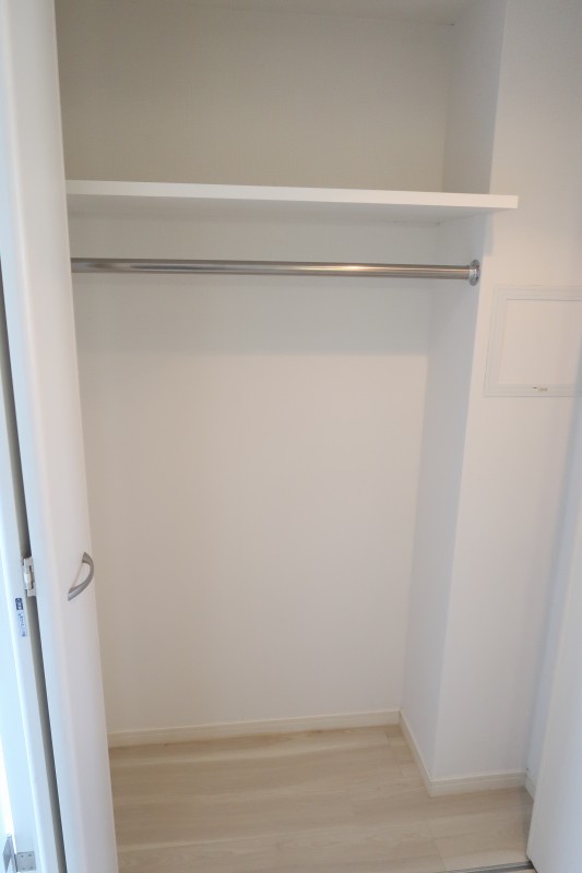 マーレ横浜白金7階 収納