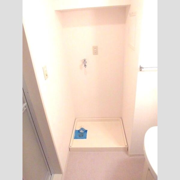 シャンティオン503号室 洗濯機置場