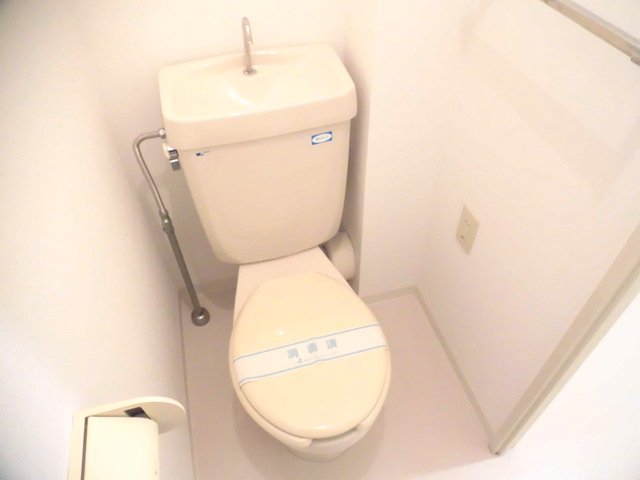 クレール綱島西 トイレ