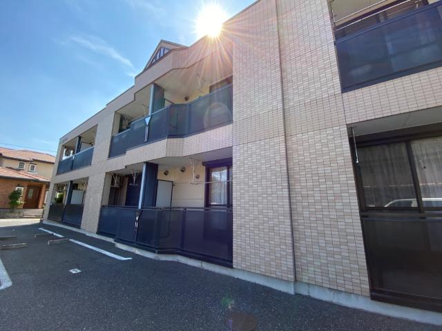 ラスティーコート 外観写真（昼）