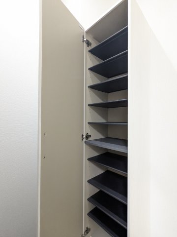 ディアコート不動前 収納