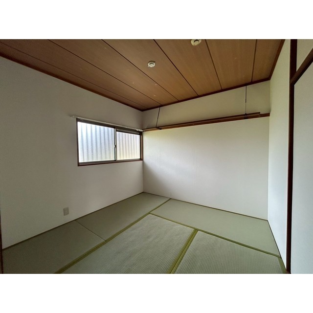 ハイツ柿澤 和室4帖