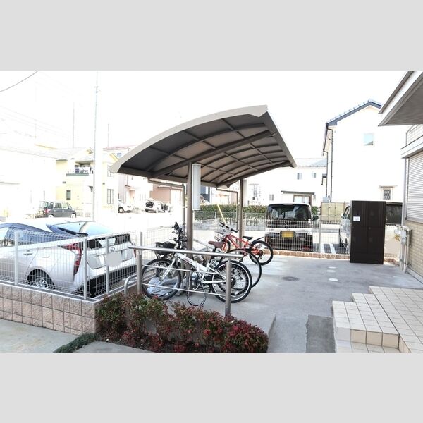 シリウス戸塚 駐輪場