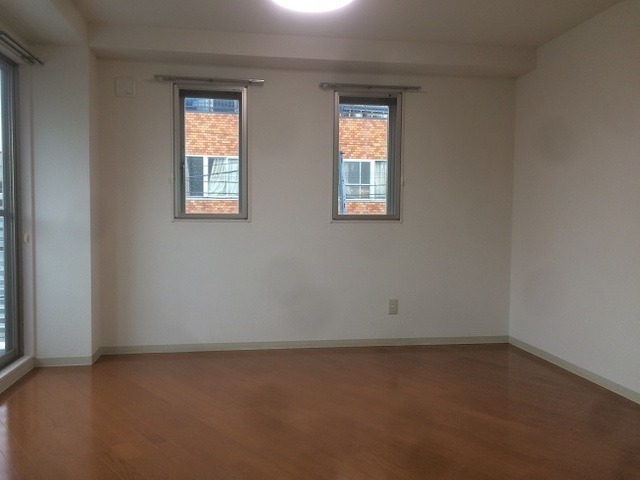 ルナクレスト１0303号室 居室2