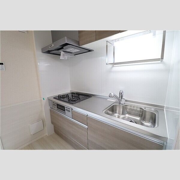 ニーナサクレ システムキッチン