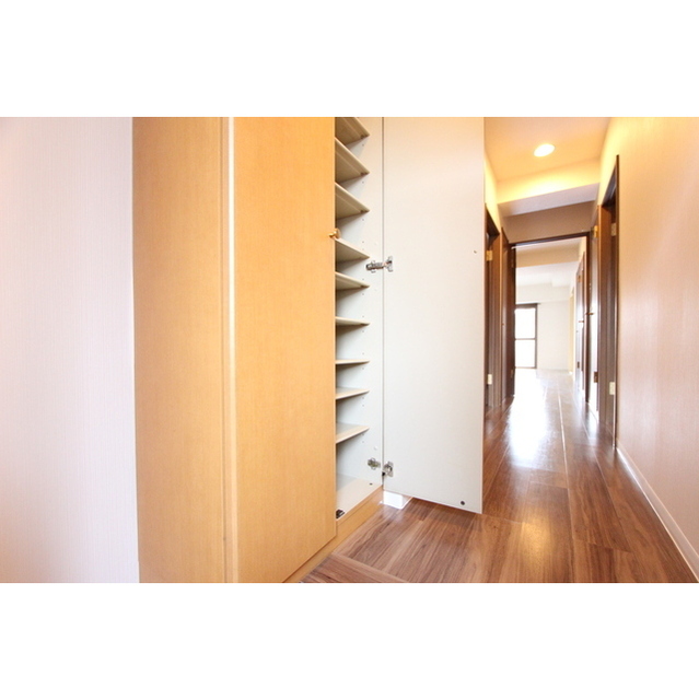 セジュール妻田105号室 内観