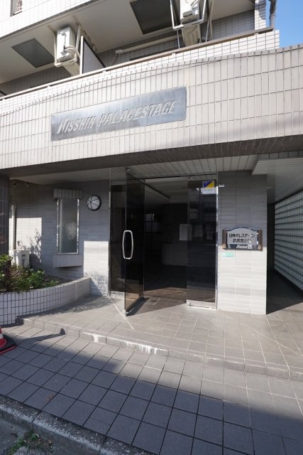 日神パレステージ武蔵関公園2階 エントランス