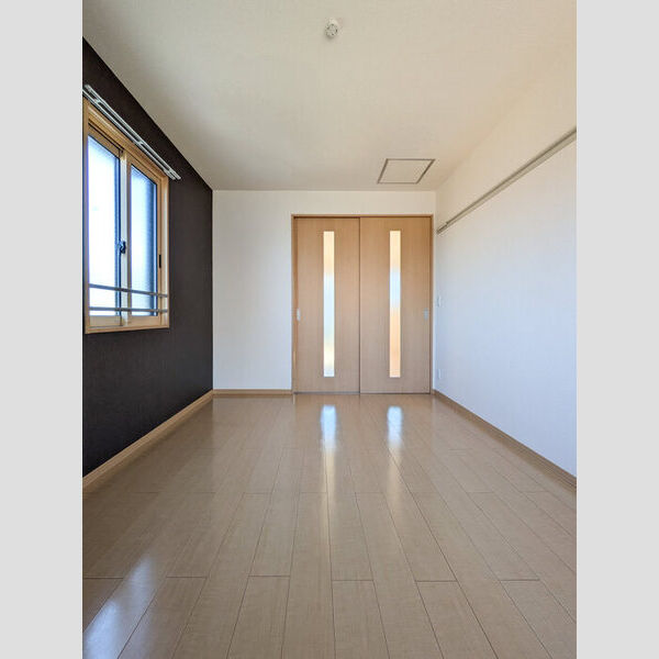 サニーハウス202号室 洋室(別角度)