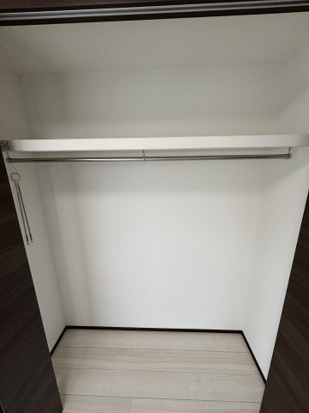 ジェノヴィア町田4階 収納